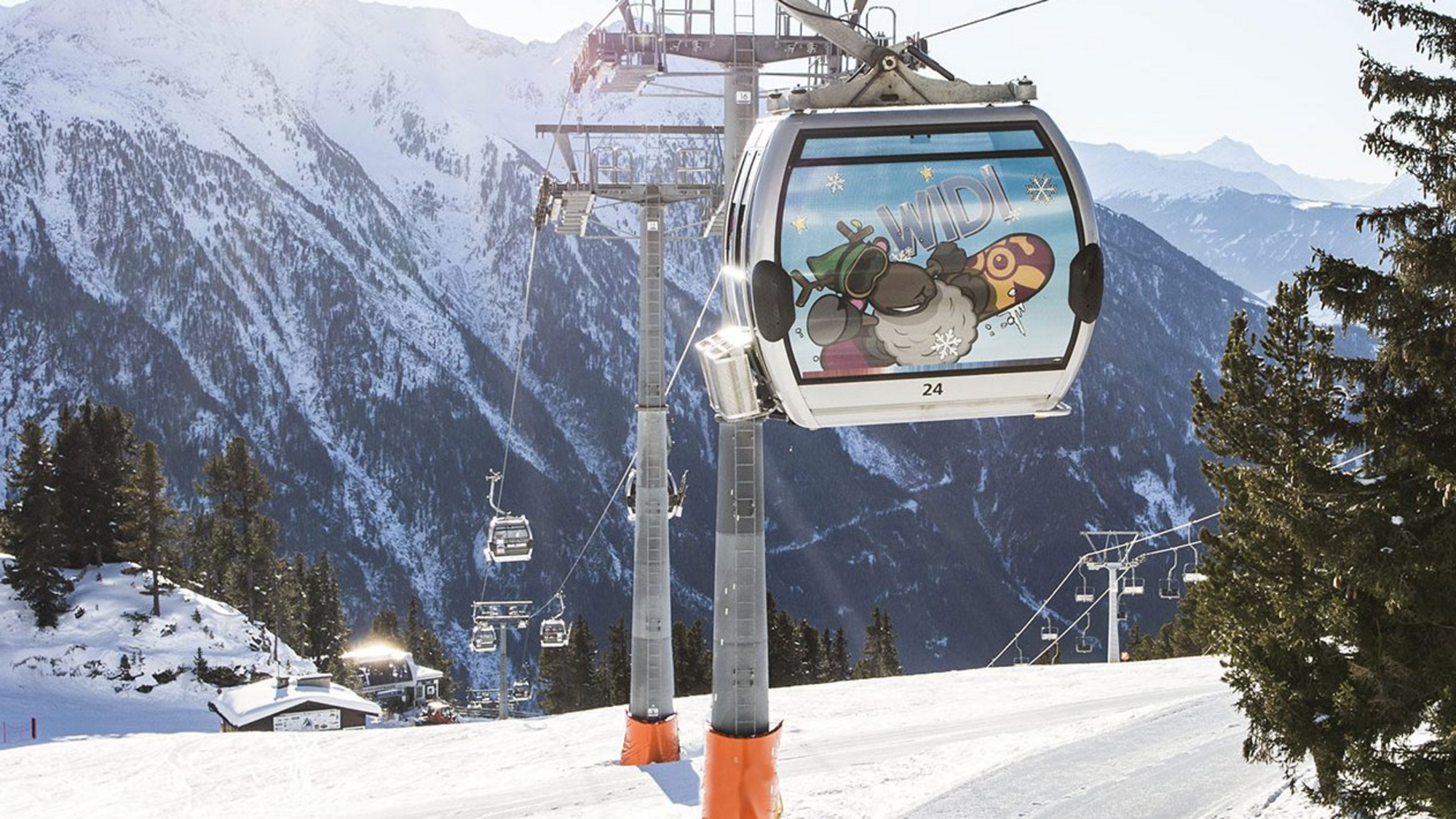 Hochoetz Widi Gondel im Ötztal