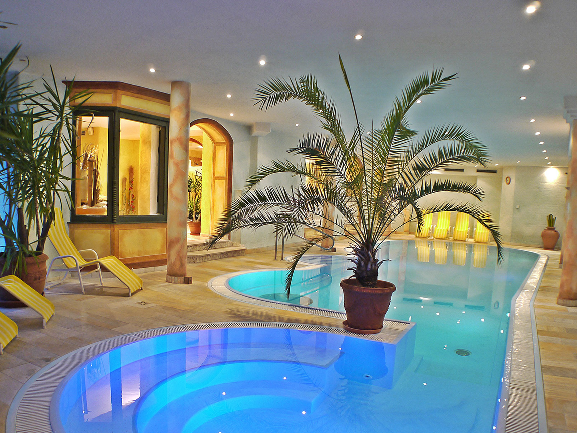 HAllenbad im Posthotel Kassl in Oetz