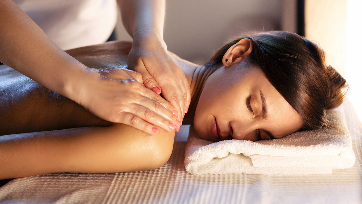 [Translate to Italienisch:] Massagen im Posthotel Kassl in Oetz