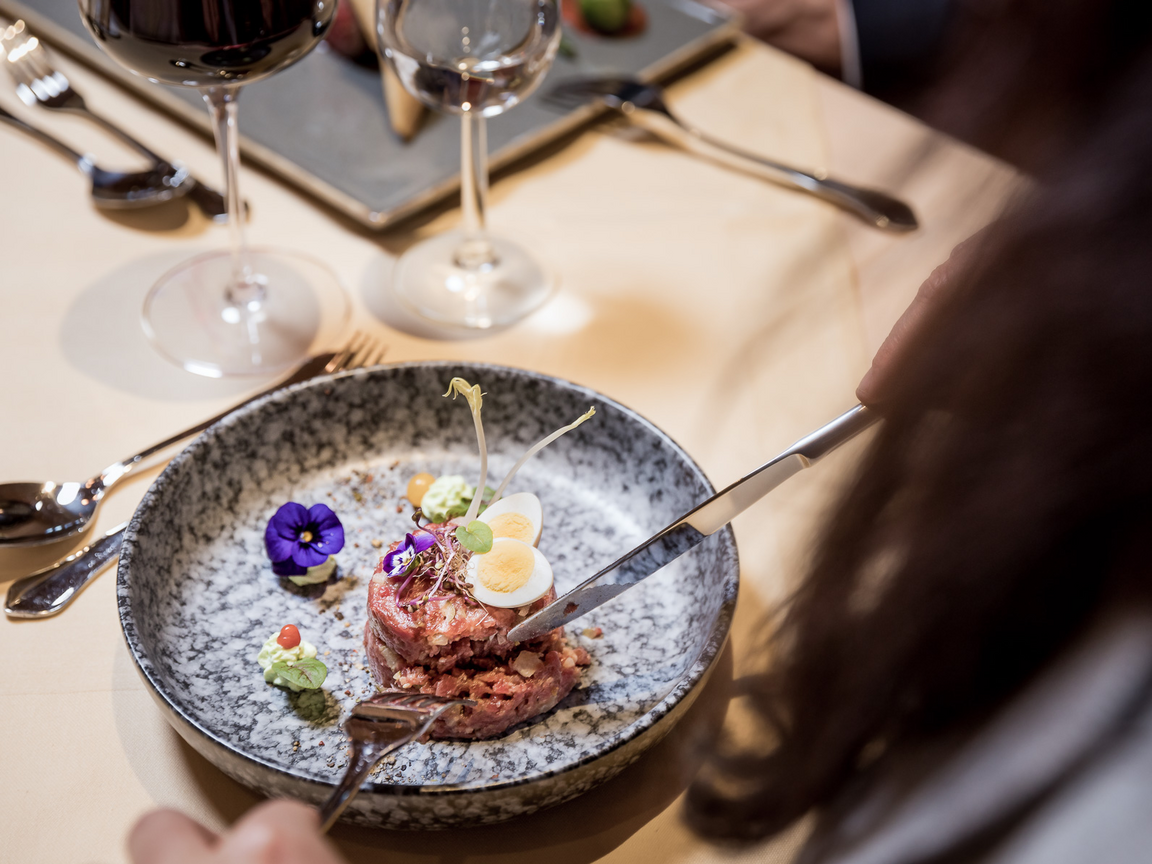 [Translate to Italienisch:] Essen in Oetz im Posthotel Kassl