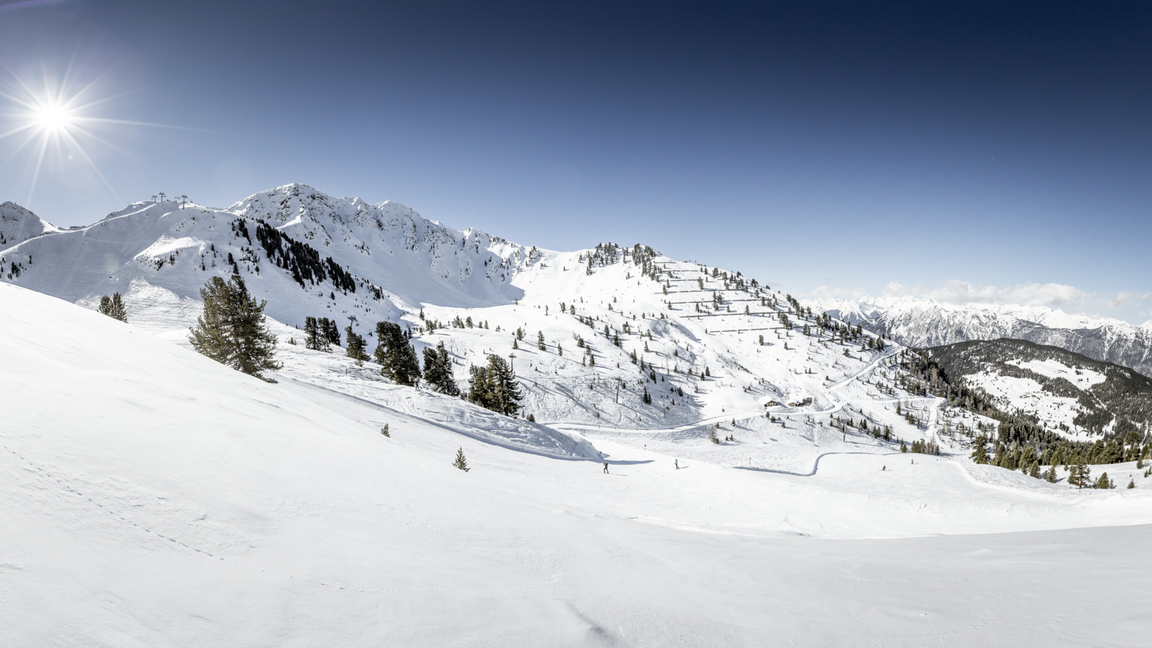 [Translate to Italienisch:] Hochoetz Skigebiet im Ötztal