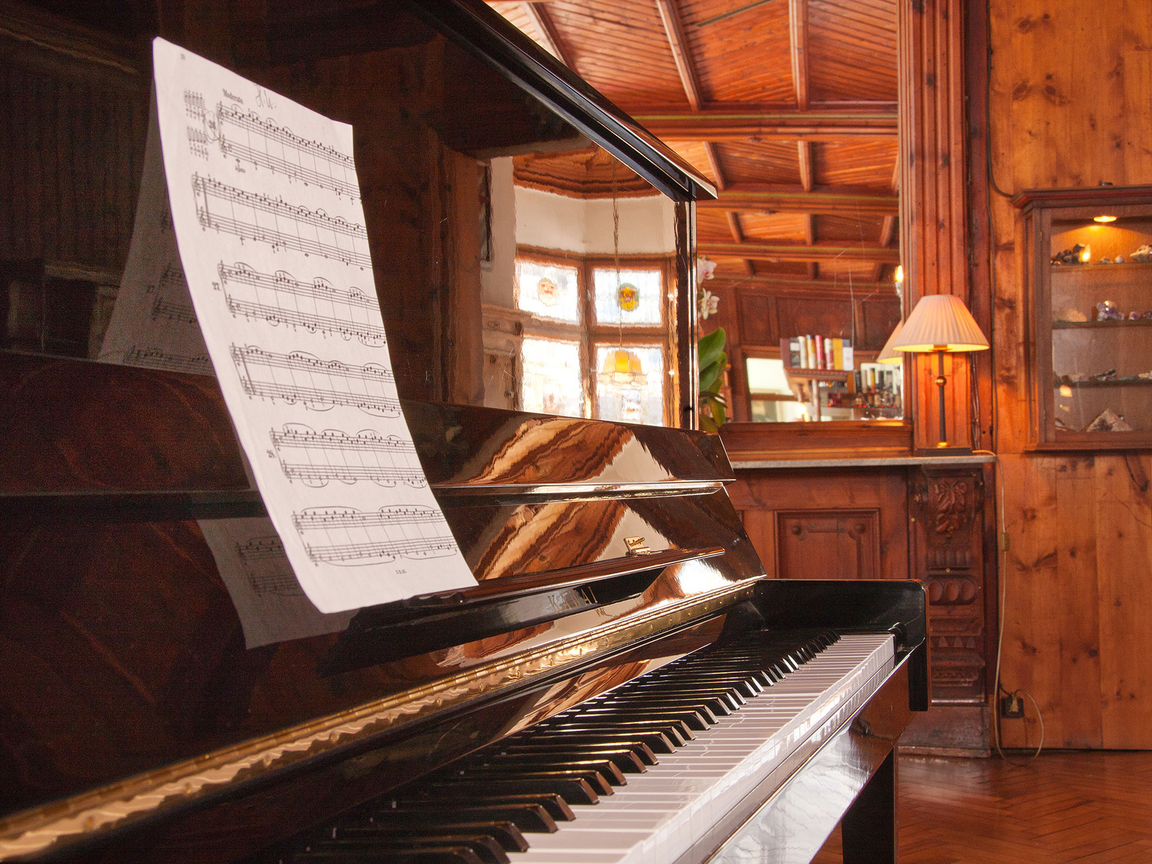 Klavier Posthotel Kassl in Oetz
