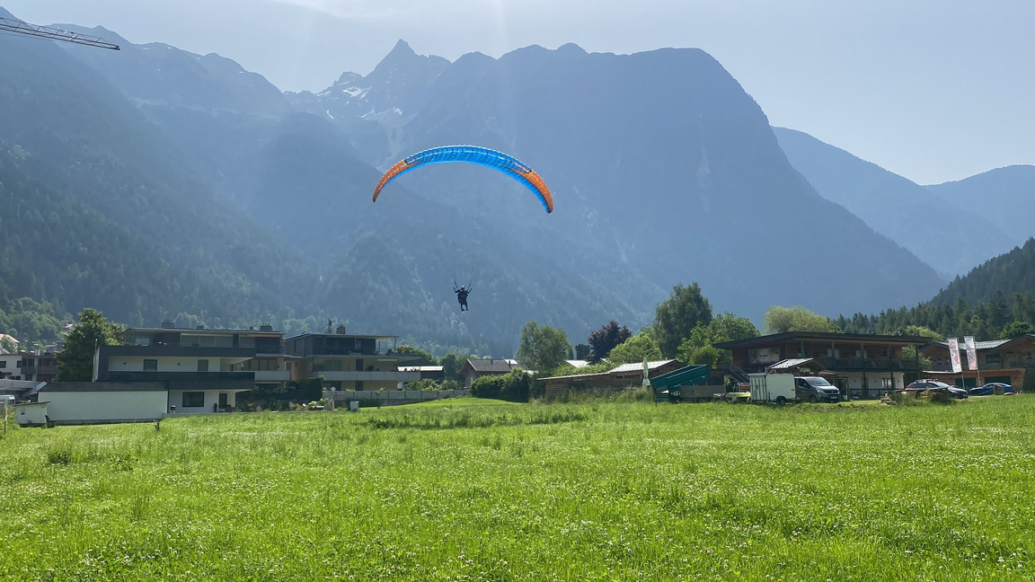 [Translate to English:] Tandemflug Ultimo im Ötztal