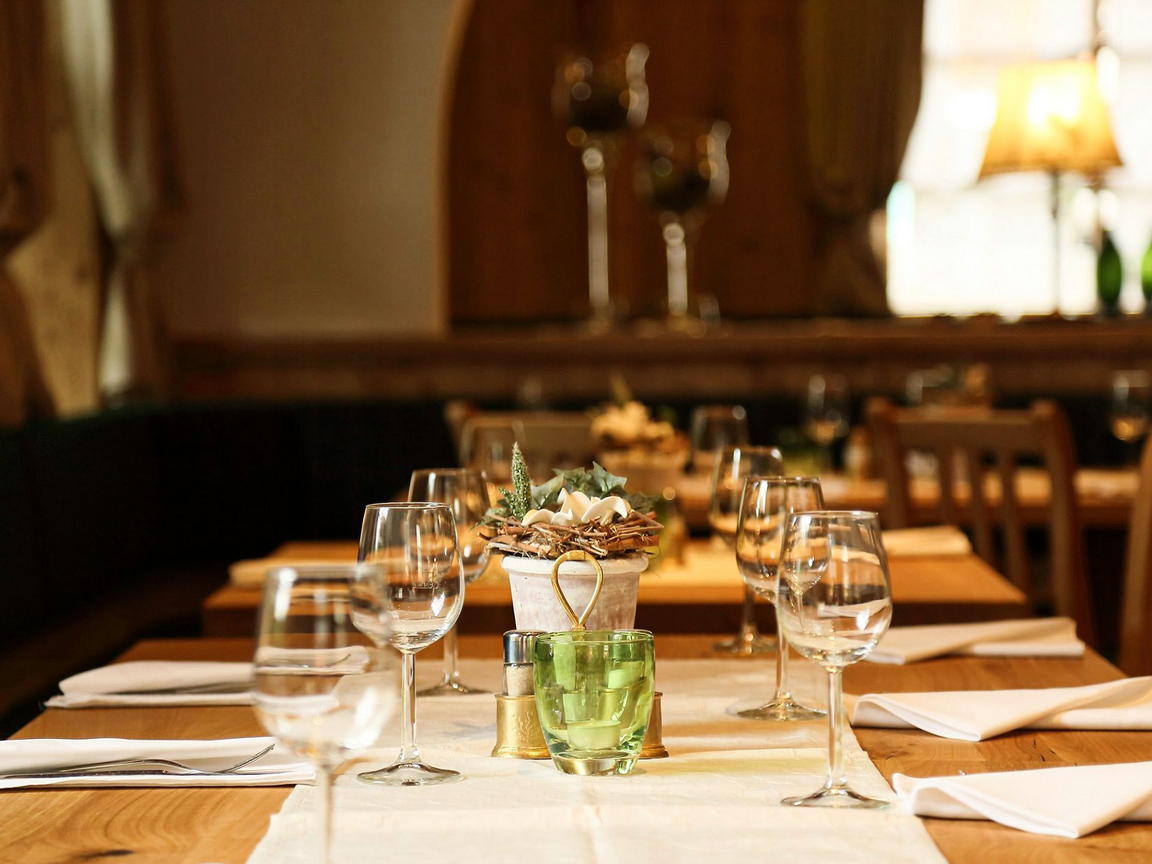 [Translate to Italienisch:] Restaurant im Posthotel Kassl in Oetz